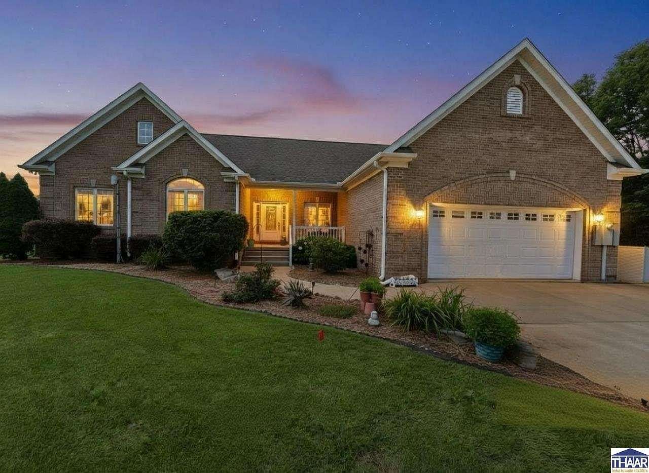 2 Acres of Residential Land with Home for Sale in Brazil, Indiana