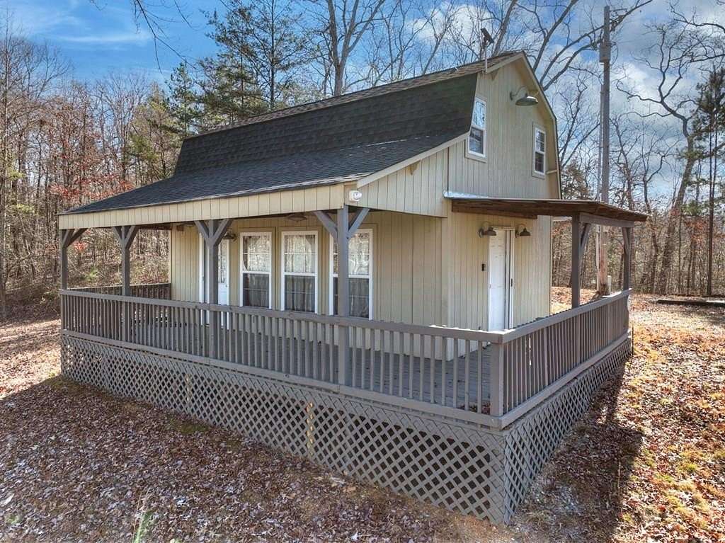 2.57 Acres of Residential Land with Home for Sale in Blue Ridge, Georgia