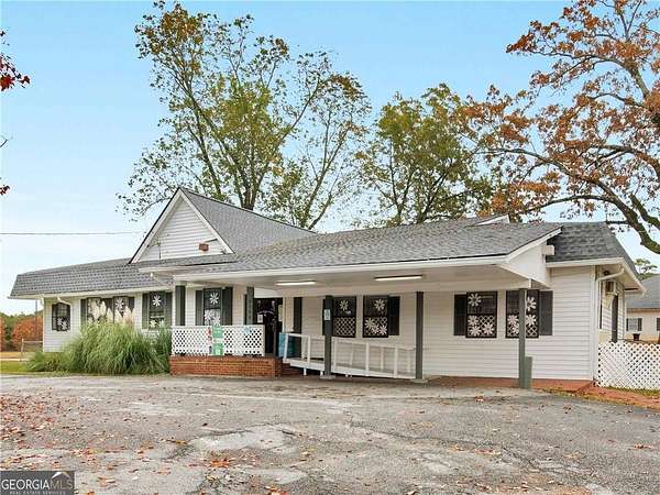 2.26 Acres of Improved Commercial Land for Sale in Rex, Georgia