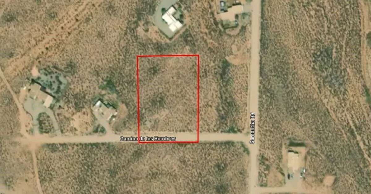 1.33 Acres of Land for Sale in Ranchos de Taos, New Mexico