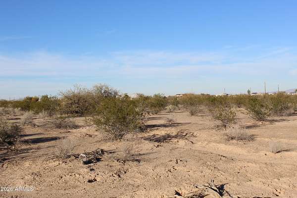 1 Acre of Residential Land for Sale in Arlington, Arizona