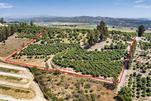 21.4 Acres of Agricultural & Residential Land for Sale in Moorpark, California