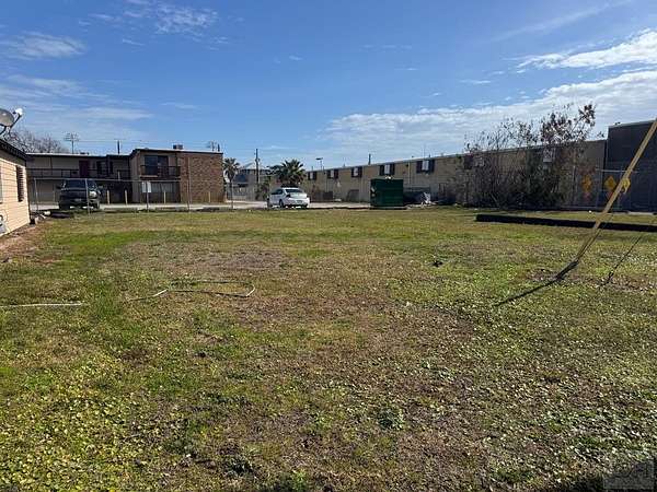 Improved Residential Land for Sale in Galveston, Texas