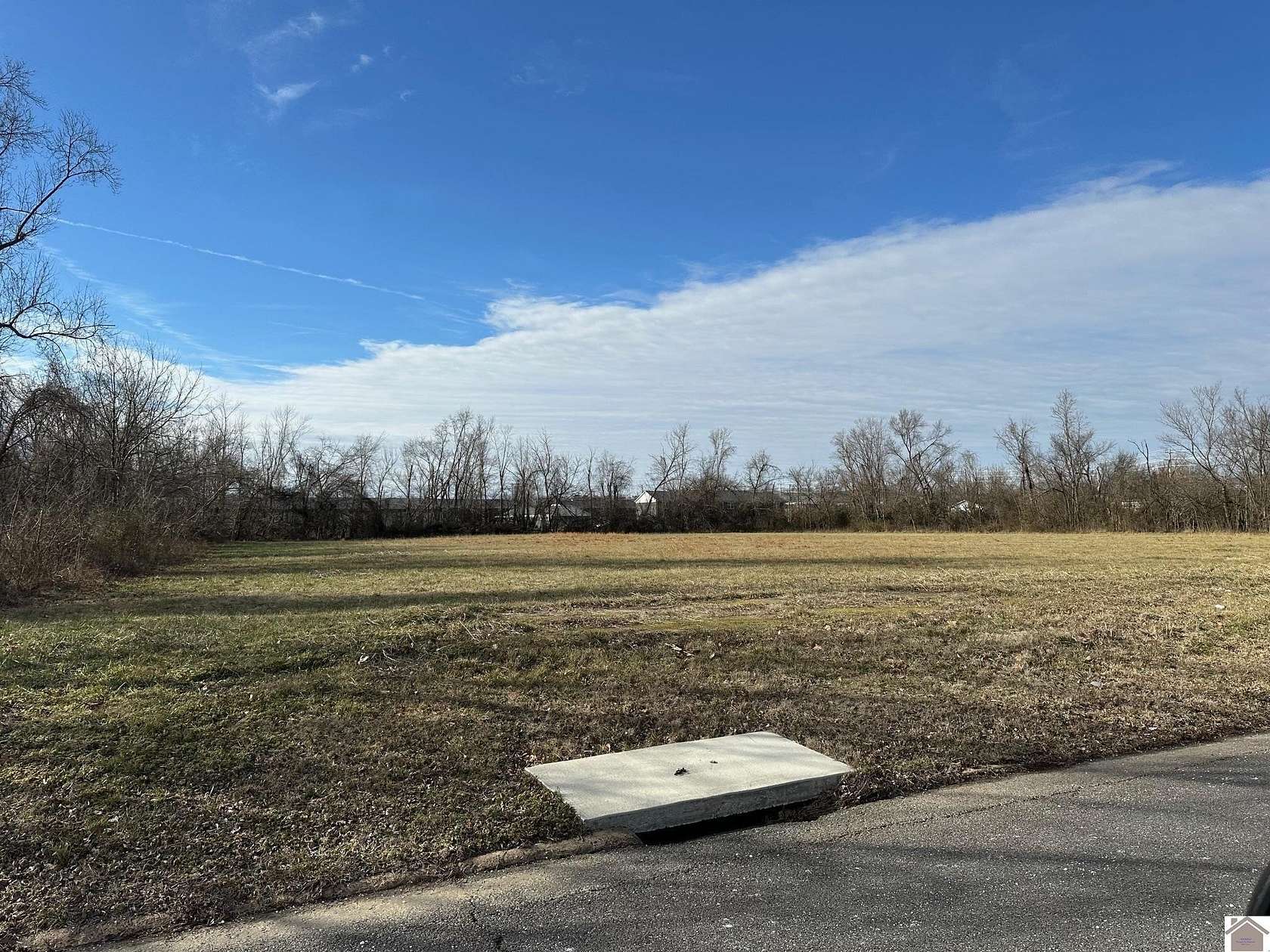 4.79 Acres of Residential Land for Sale in Mayfield, Kentucky