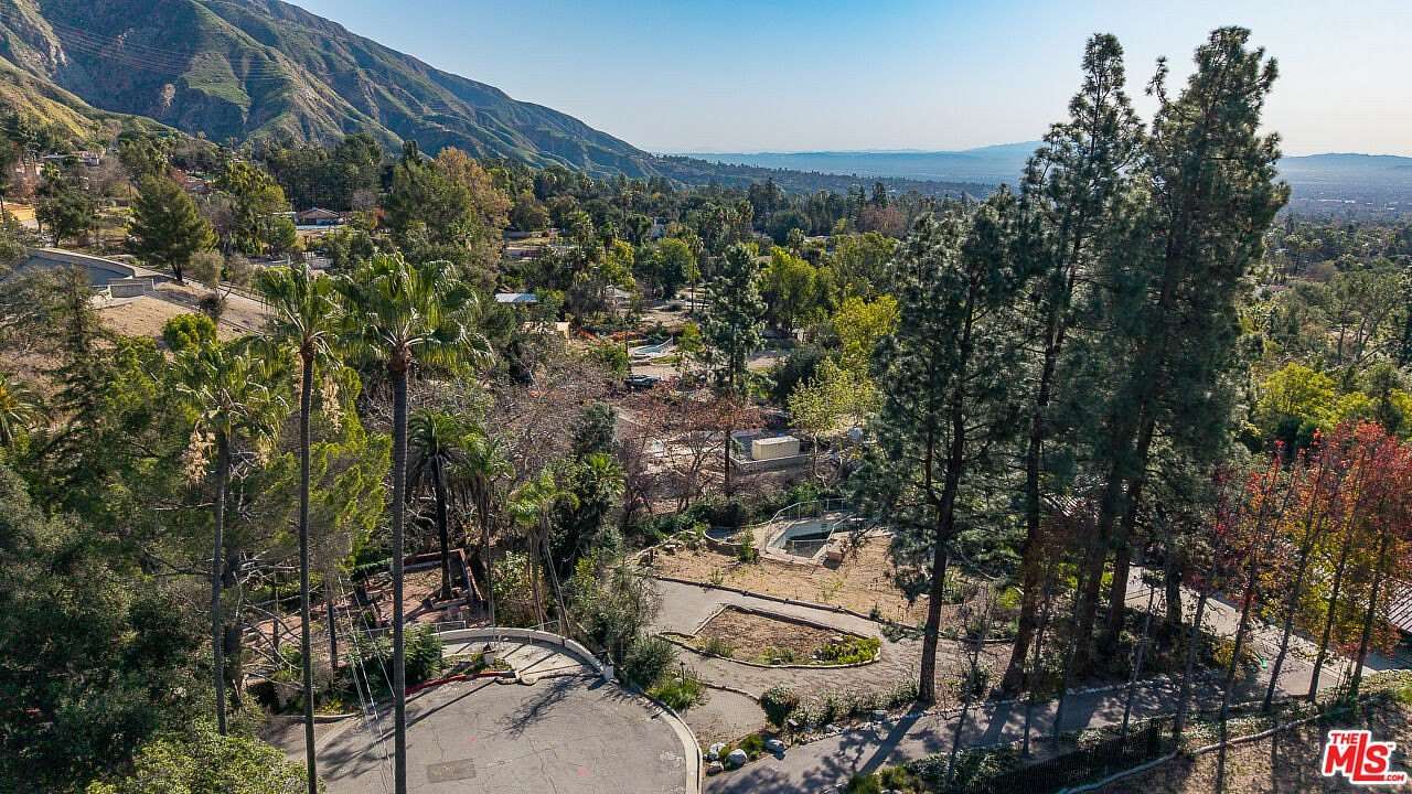 0.49 Acres of Residential Land for Sale in Altadena, California