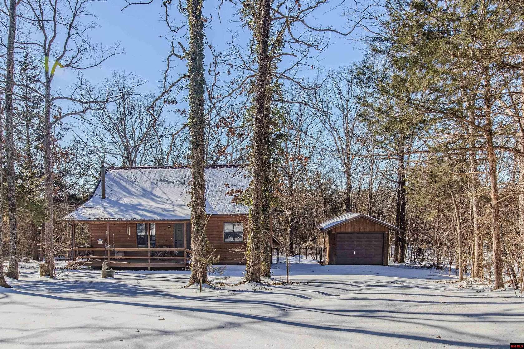 10 Acres of Land with Home for Sale in Ash Flat, Arkansas