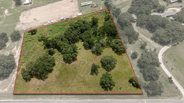 3 Acres of Residential Land for Sale in Rainbow, Texas
