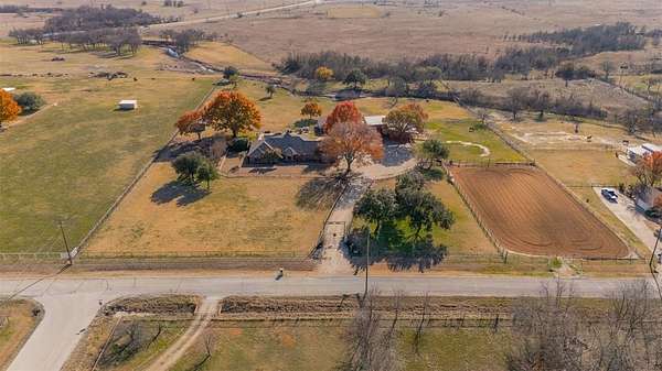 6 Acres of Land with Home for Sale in Weatherford, Texas