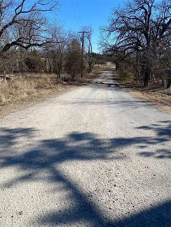 1.43 Acres of Land for Sale in Savoy, Texas