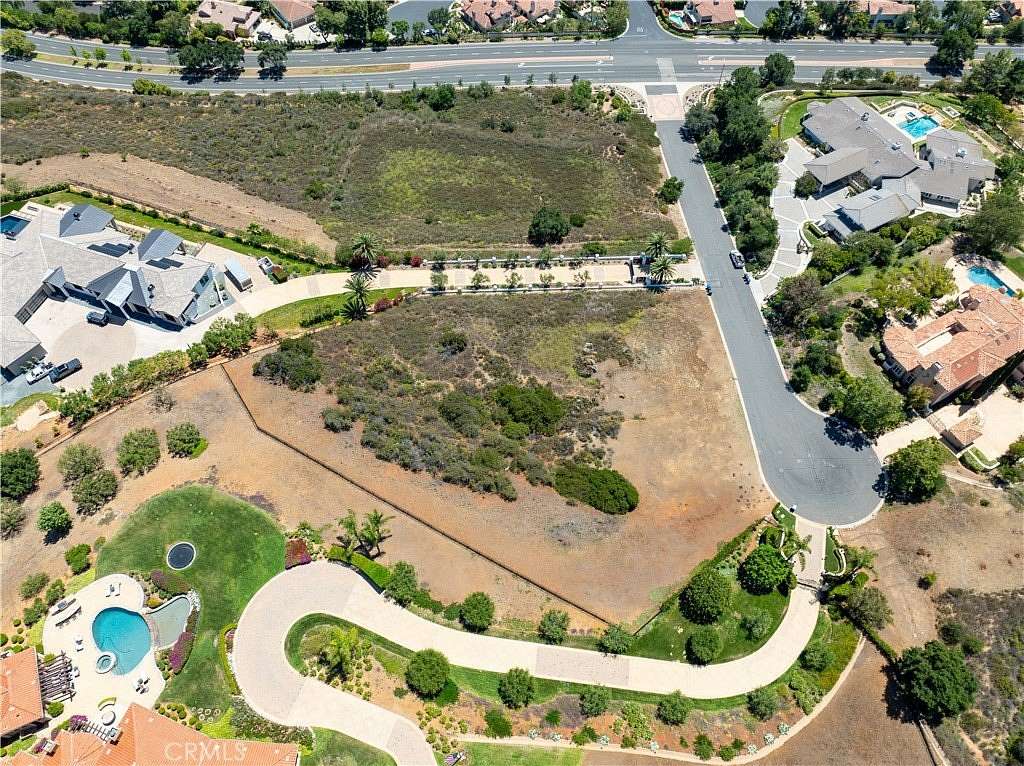 1.38 Acres of Residential Land for Sale in Thousand Oaks, California