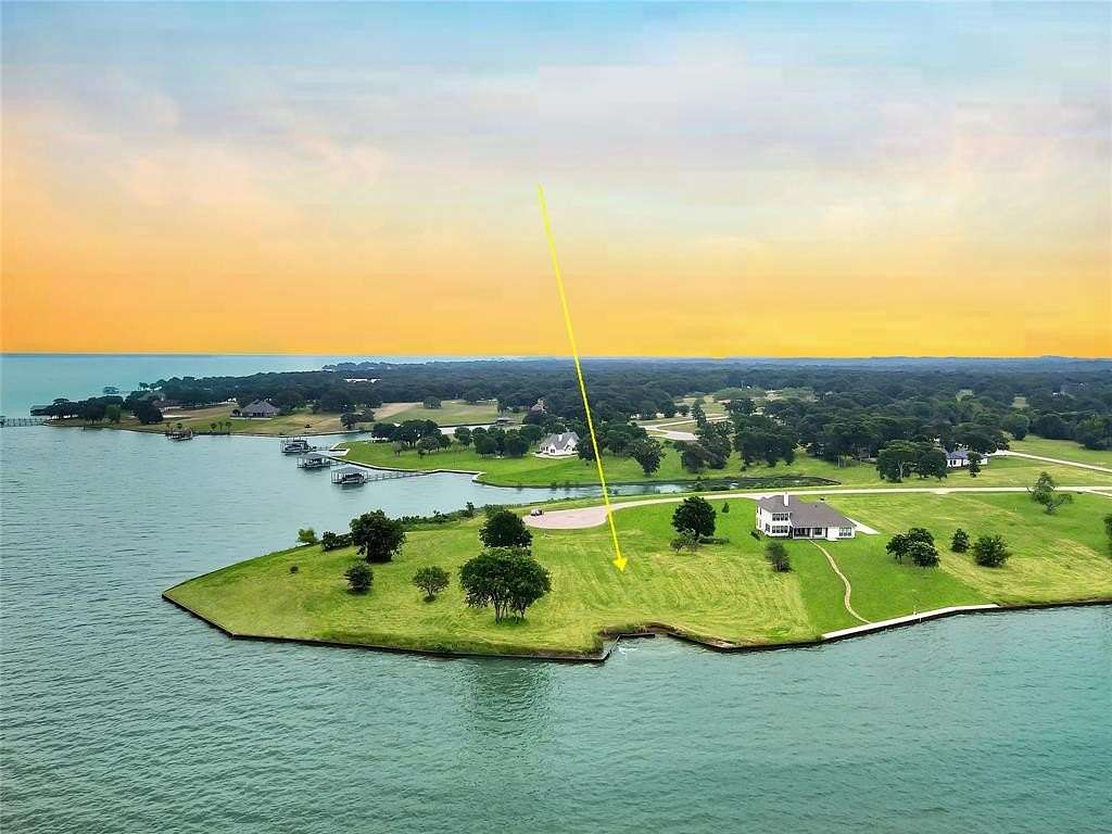 1 Acre of Residential Land for Sale in Streetman, Texas