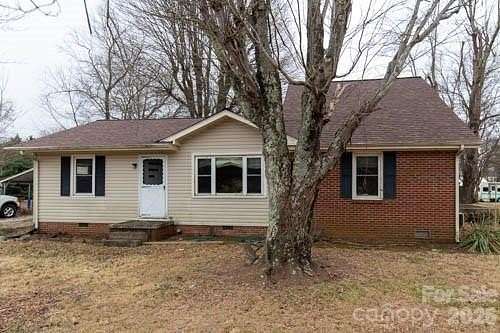 1 Acre of Residential Land with Home for Sale in Mount Ulla, North Carolina