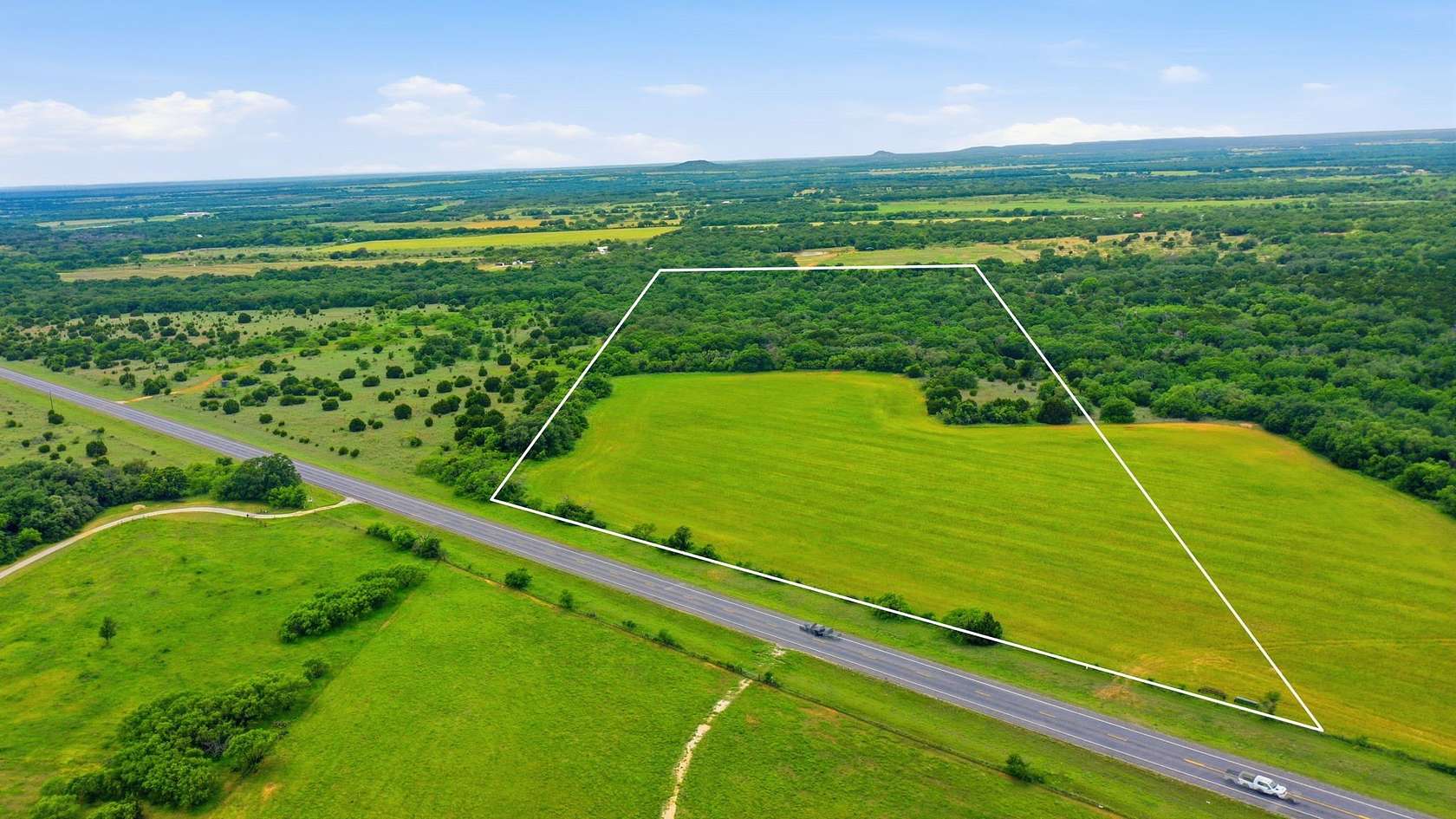 27 Acres of Recreational & Residential Land for Sale in Cross Plains, Texas