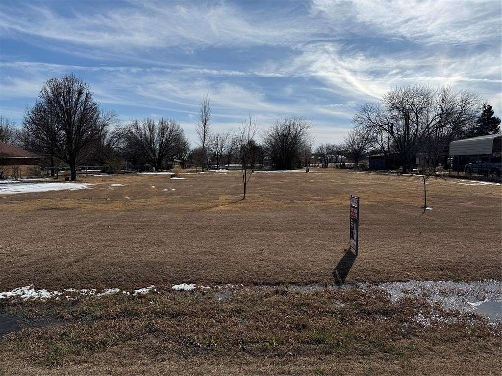 1.7 Acres of Land for Sale in Sanger, Texas