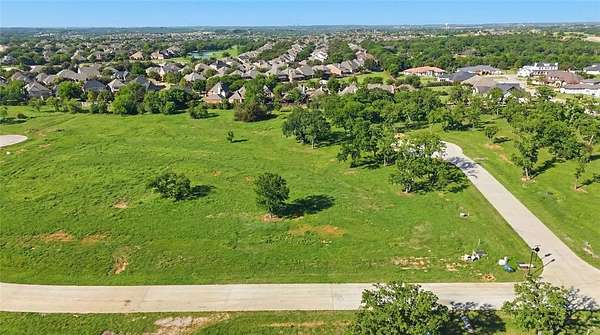 1 Acre of Residential Land for Sale in Copper Canyon, Texas