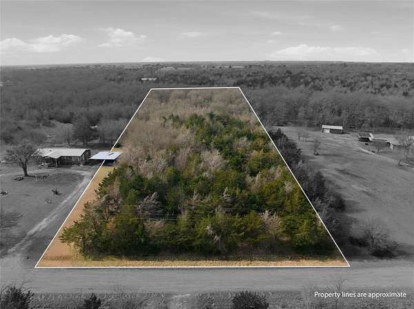 3 Acres of Residential Land for Sale in Mexia, Texas