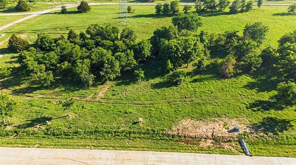 1 Acre of Residential Land for Sale in Copper Canyon, Texas