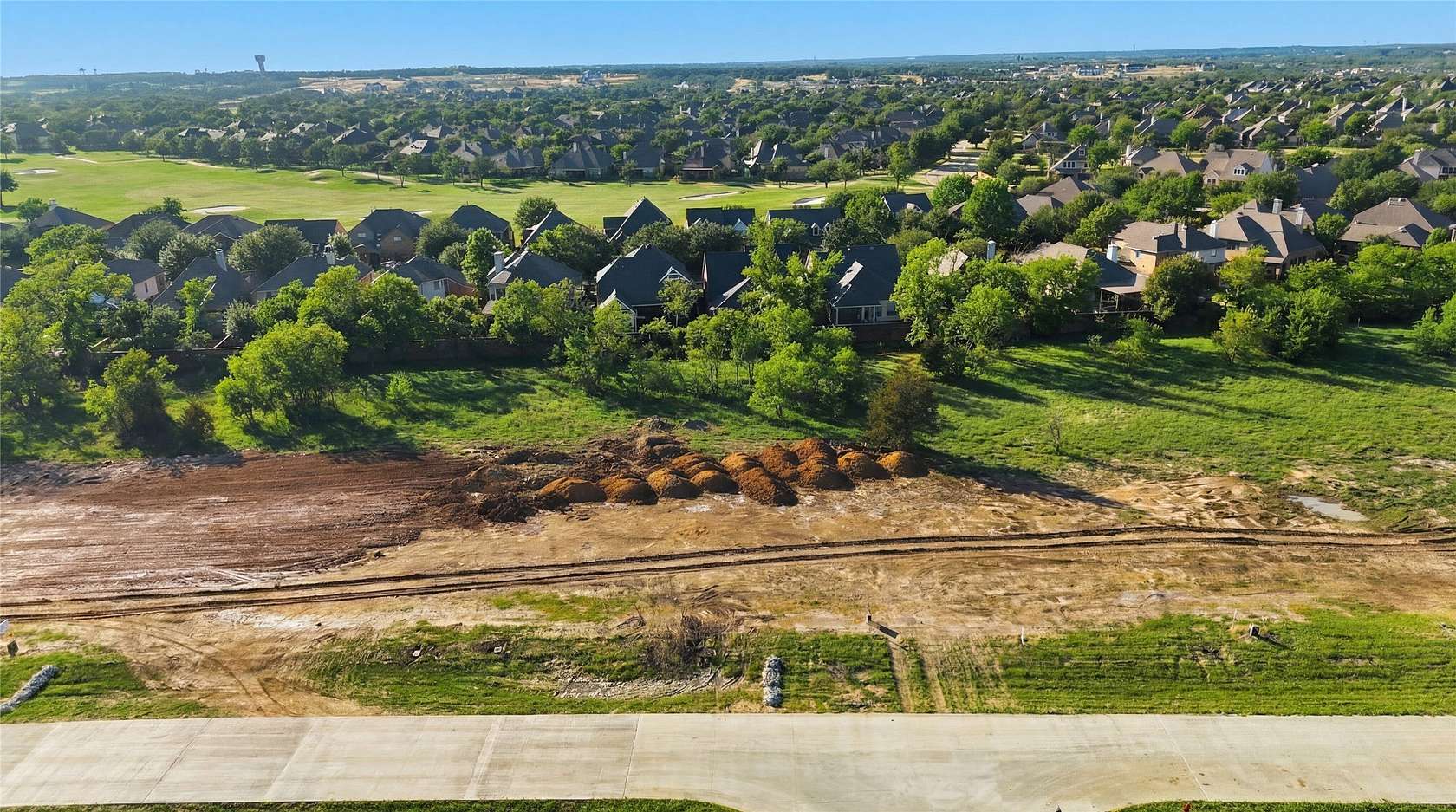1 Acre of Residential Land for Sale in Copper Canyon, Texas