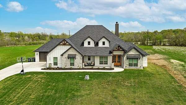 2 Acres of Residential Land with Home for Sale in Weatherford, Texas