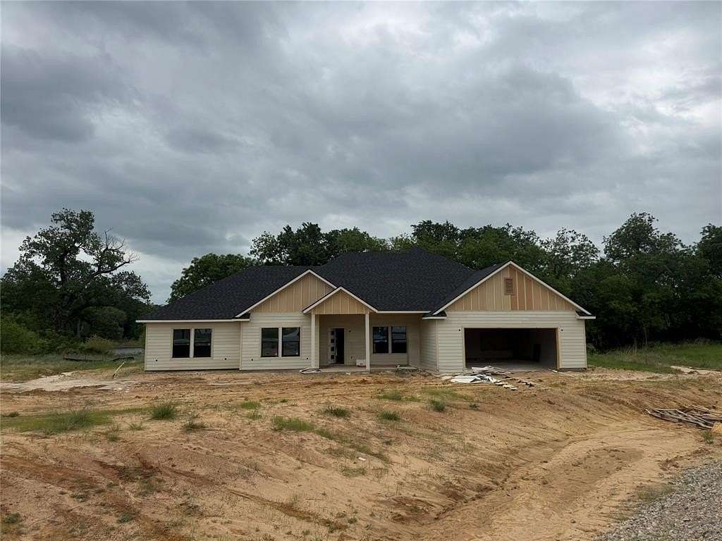 3.23 Acres of Land with Home for Sale in Weatherford, Texas