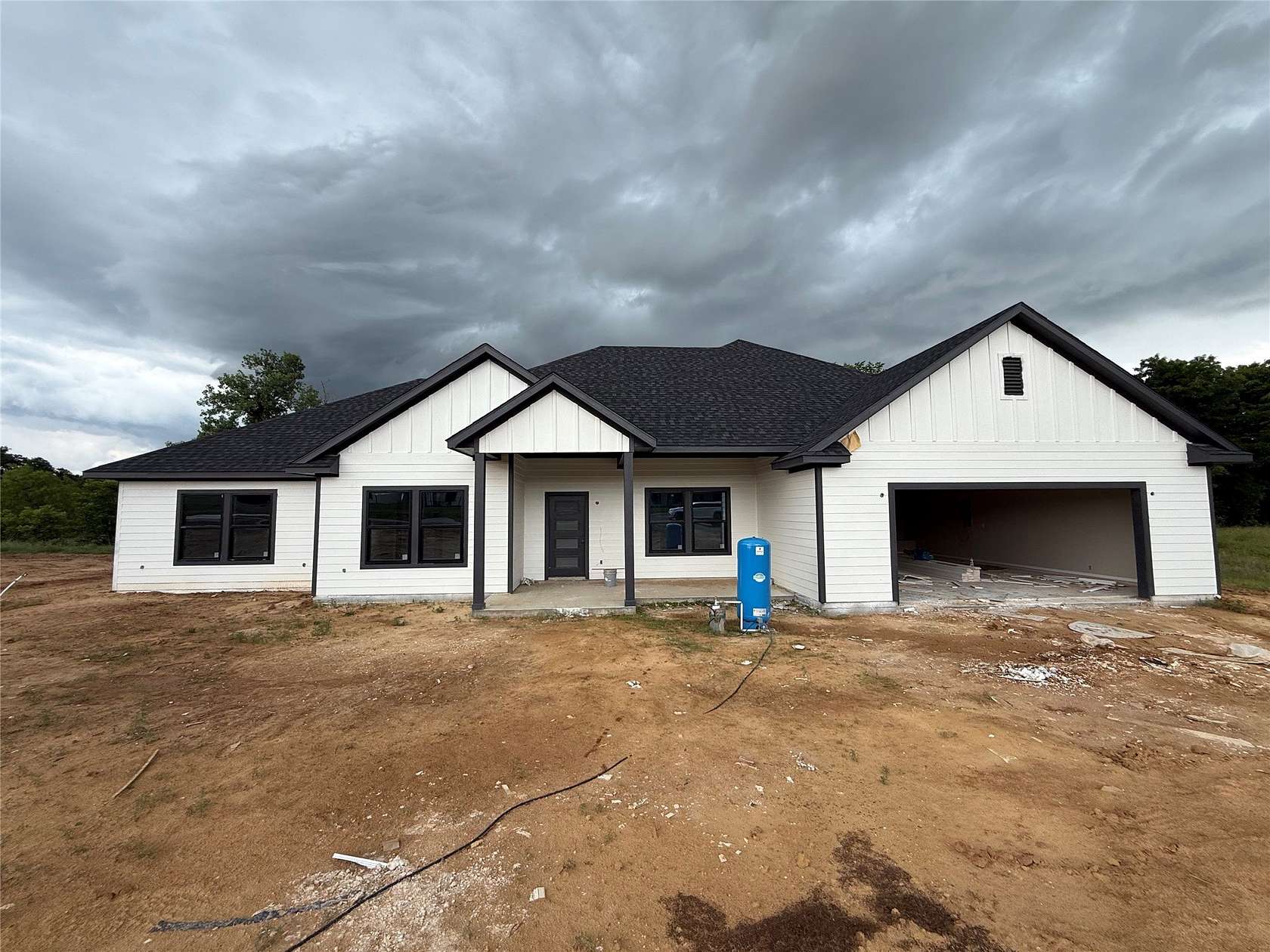 3.23 Acres of Land with Home for Sale in Weatherford, Texas