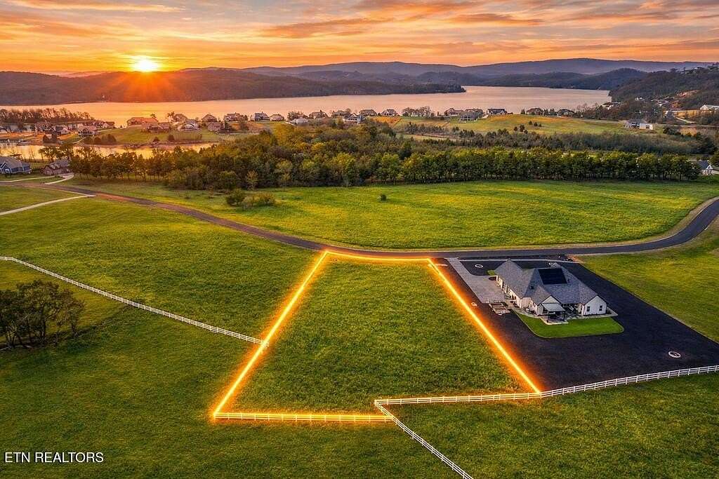 0.99 Acres of Residential Land for Sale in Rockwood, Tennessee