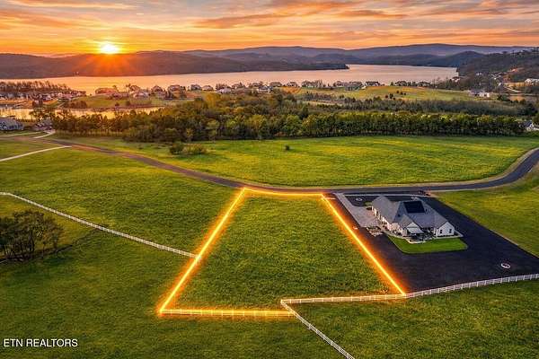 0.99 Acres of Residential Land for Sale in Rockwood, Tennessee