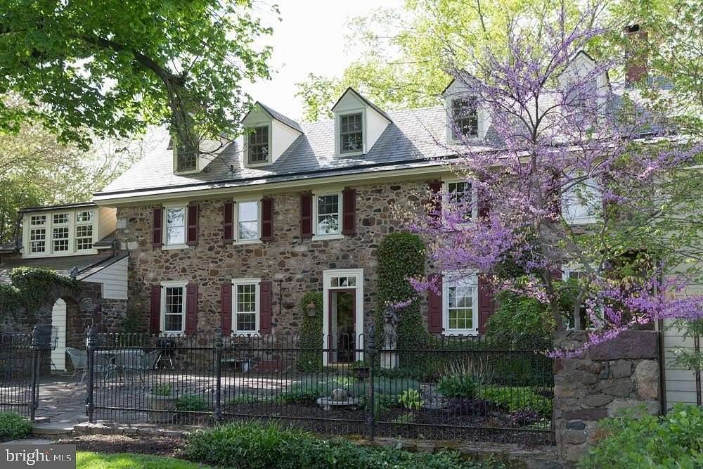 11 Acres of Land with Home for Lease in New Hope, Pennsylvania