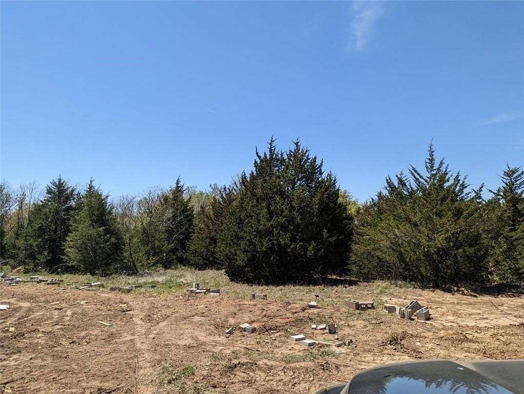 2.54 Acres of Land for Sale in Harrah, Oklahoma