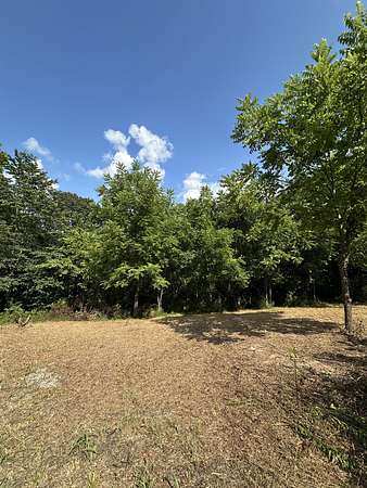 1.69 Acres of Residential Land for Sale in Pleasant View, Tennessee