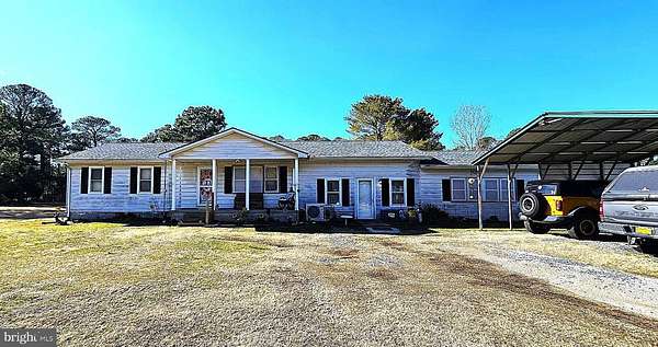 3.8 Acres of Residential Land with Home for Sale in Marion, Maryland