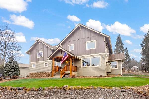 2 Acres of Residential Land with Home for Sale in Prineville, Oregon