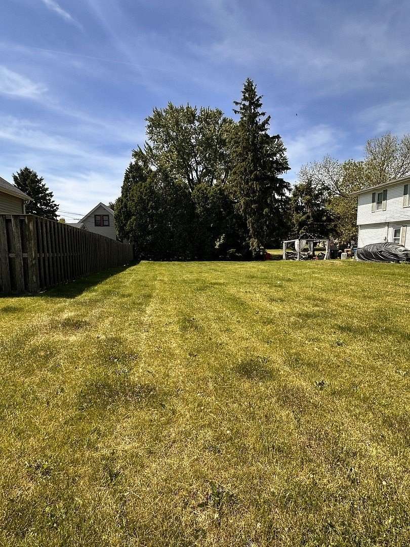 0.13 Acres of Residential Land for Sale in Hanover Park, Illinois