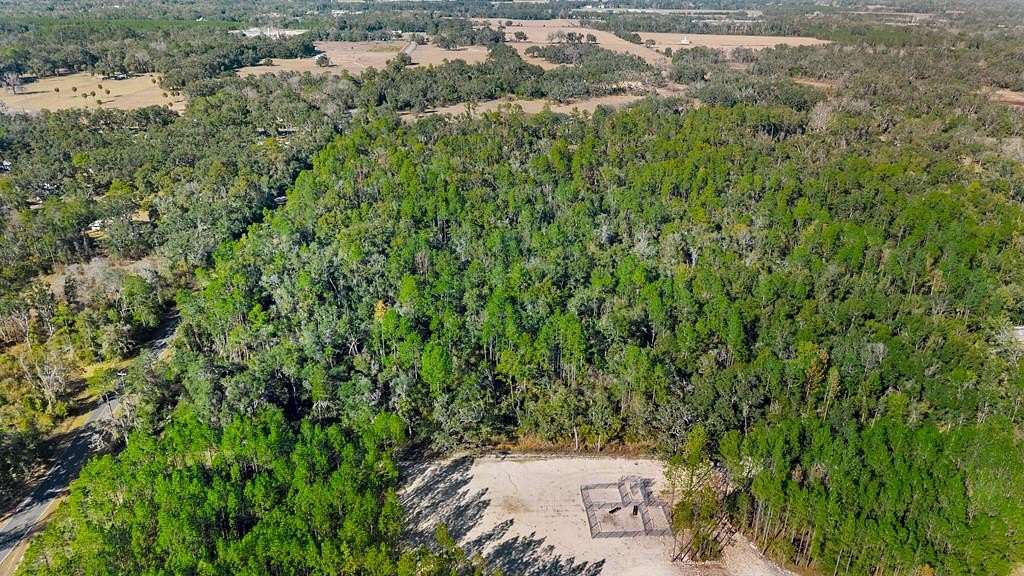 10.5 Acres of Recreational & Residential Land for Sale in Old Town, Florida