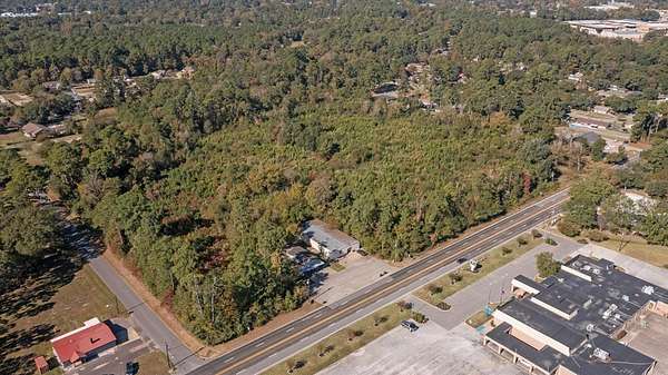 4.5 Acres of Mixed-Use Land for Sale in Lufkin, Texas
