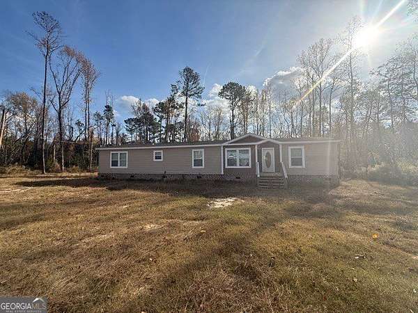 4.72 Acres of Residential Land with Home for Sale in Twin City, Georgia