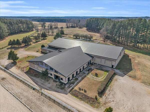 25 Acres of Agricultural Land with Home for Sale in Madison, Georgia