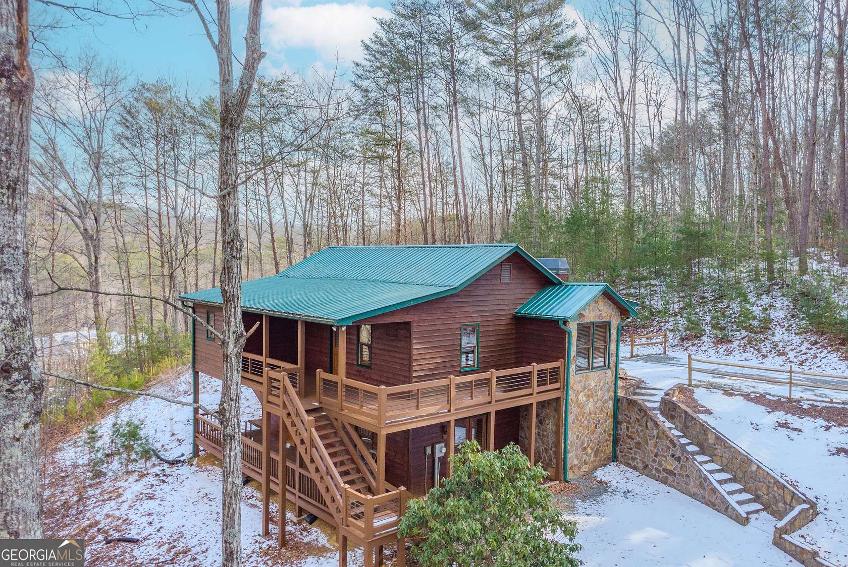 2.2 Acres of Residential Land with Home for Sale in Blue Ridge, Georgia