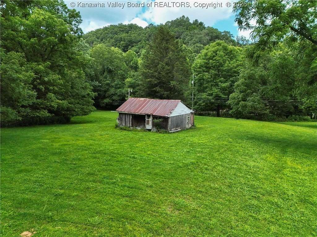 45 Acres of Recreational Land for Sale in Spurlockville, West Virginia
