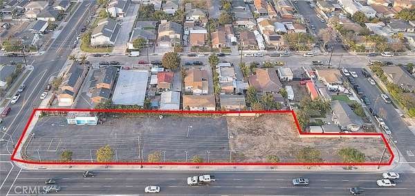 0.74 Acres of Improved Commercial Land for Sale in Santa Ana, California