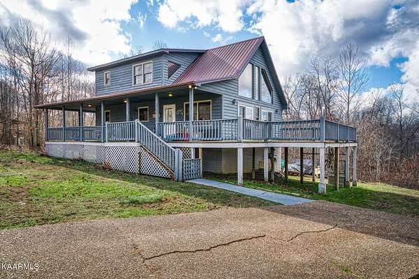 5 Acres of Land with Home for Sale in Crawford, Tennessee