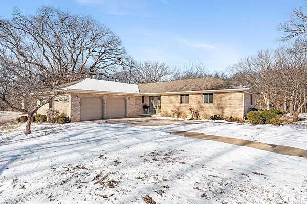 216 Acres of Land with Home for Sale in Geneseo, Illinois