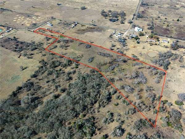8.4 Acres of Land for Sale in Calvert, Texas
