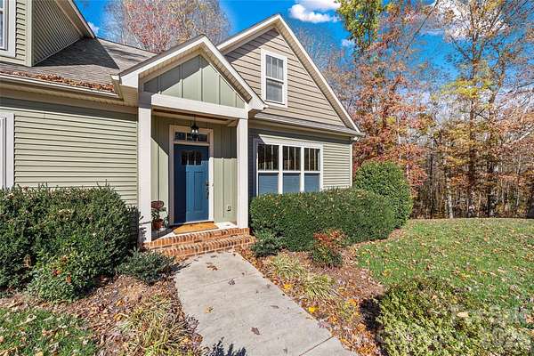 1.66 Acres of Residential Land with Home for Sale in Waxhaw, North Carolina