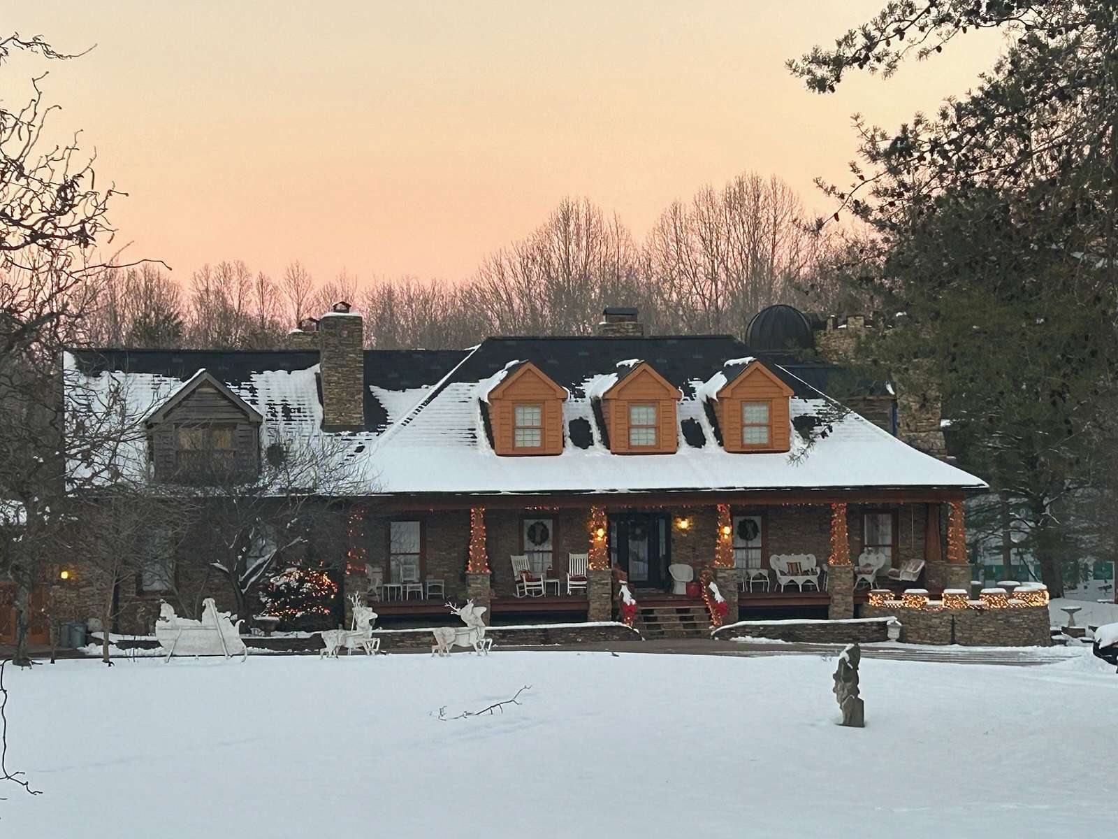 32 Acres of Land with Home for Sale in Ashland City, Tennessee