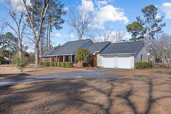 8.86 Acres of Residential Land with Home for Sale in Lakeland, Georgia