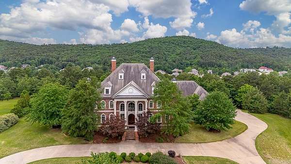 4.44 Acres of Land with Home for Sale in Little Rock, Arkansas
