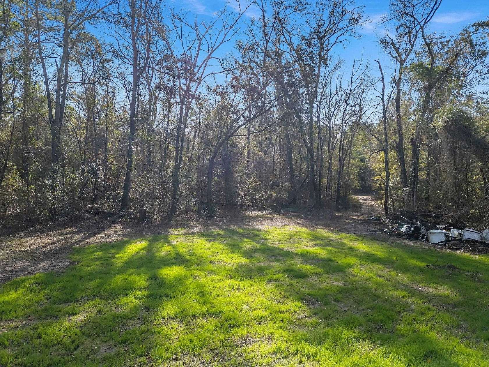 5 Acres of Residential Land for Sale in Tallahassee, Florida