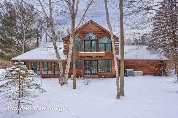 5.14 Acres of Residential Land with Home for Sale in Chesaning, Michigan