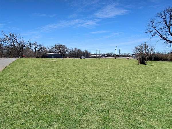 0.44 Acres of Commercial Land for Sale in Sayre, Oklahoma
